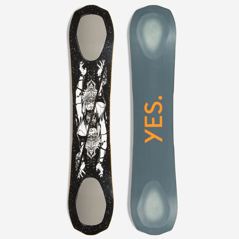 YES. 20/20 Snowboard in Multicolor